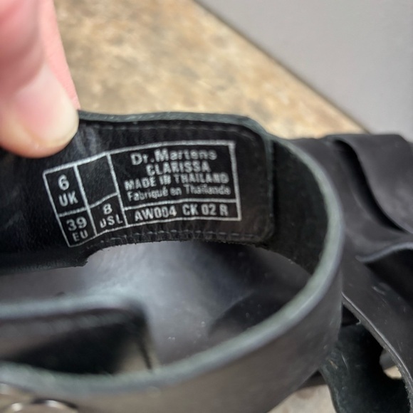 Dr. Martens Clarissa Sandals Size 8 - Picture 9 of 12